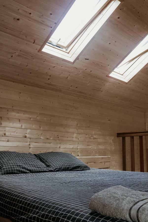 Atputas Baze Ods Lofts Villa Bārta Kültér fotó